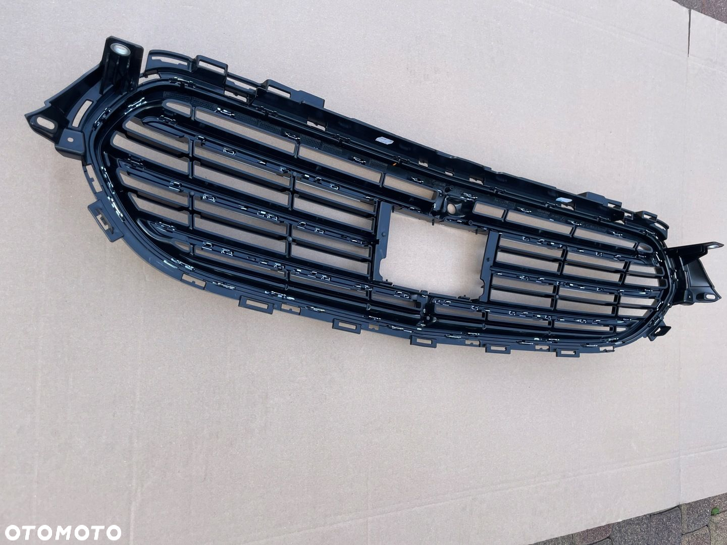 MERCEDES E-KLASA W213 W238 LIFT GRILL ATRAPA ORYG. - 5