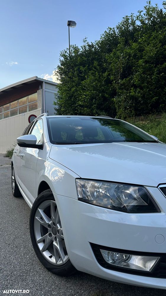 Skoda Octavia 1.6 TDI DSG Ambition - 5