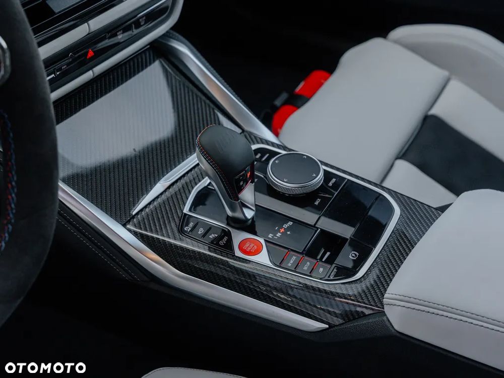 BMW M3 Competition M xDrive - 11