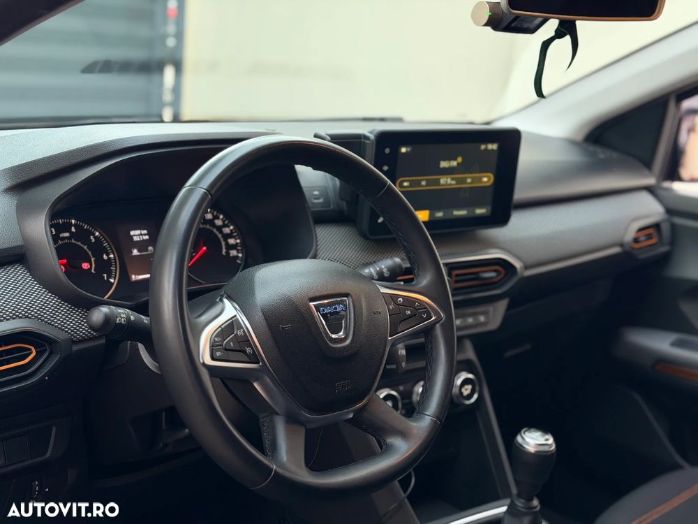 Dacia Sandero Stepway ECO-G 100 MT6 Comfort - 2