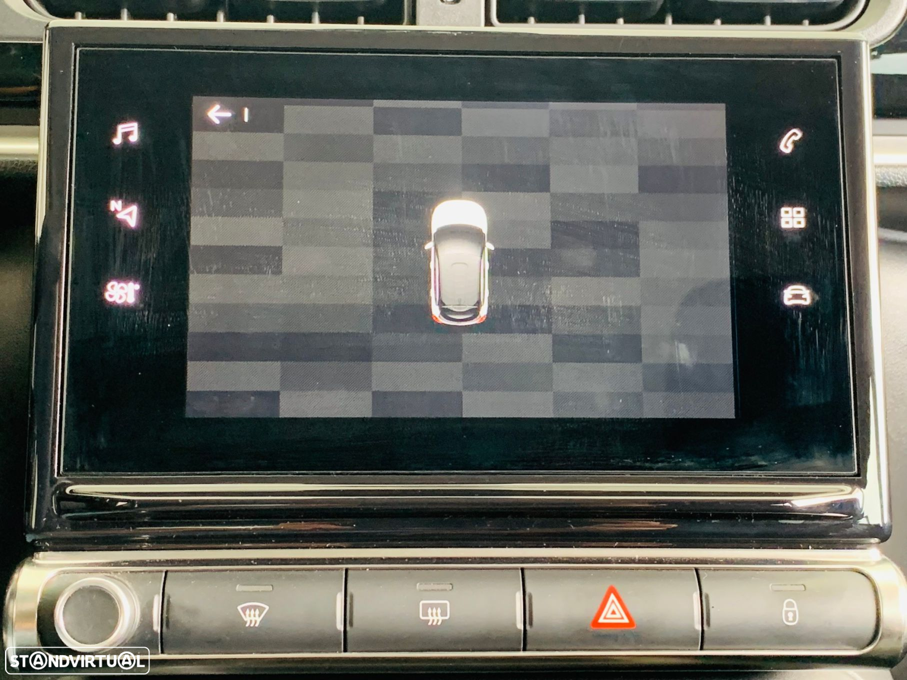 Citroën C3 1.2 PureTech Shine - 18