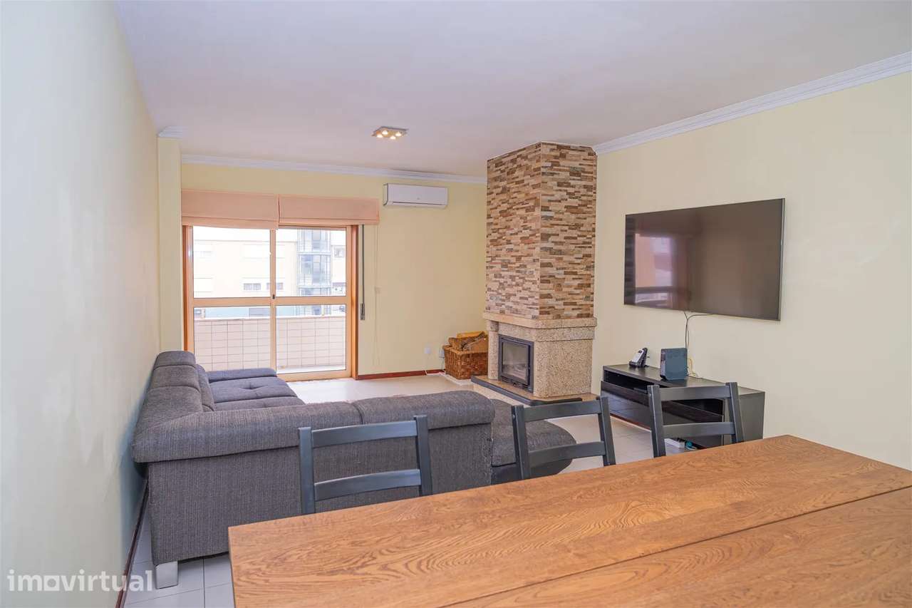 Apartamento T4 em Barcelos – Espaço, Conforto e Excelente Varanda! - Grande imagem: 5/26