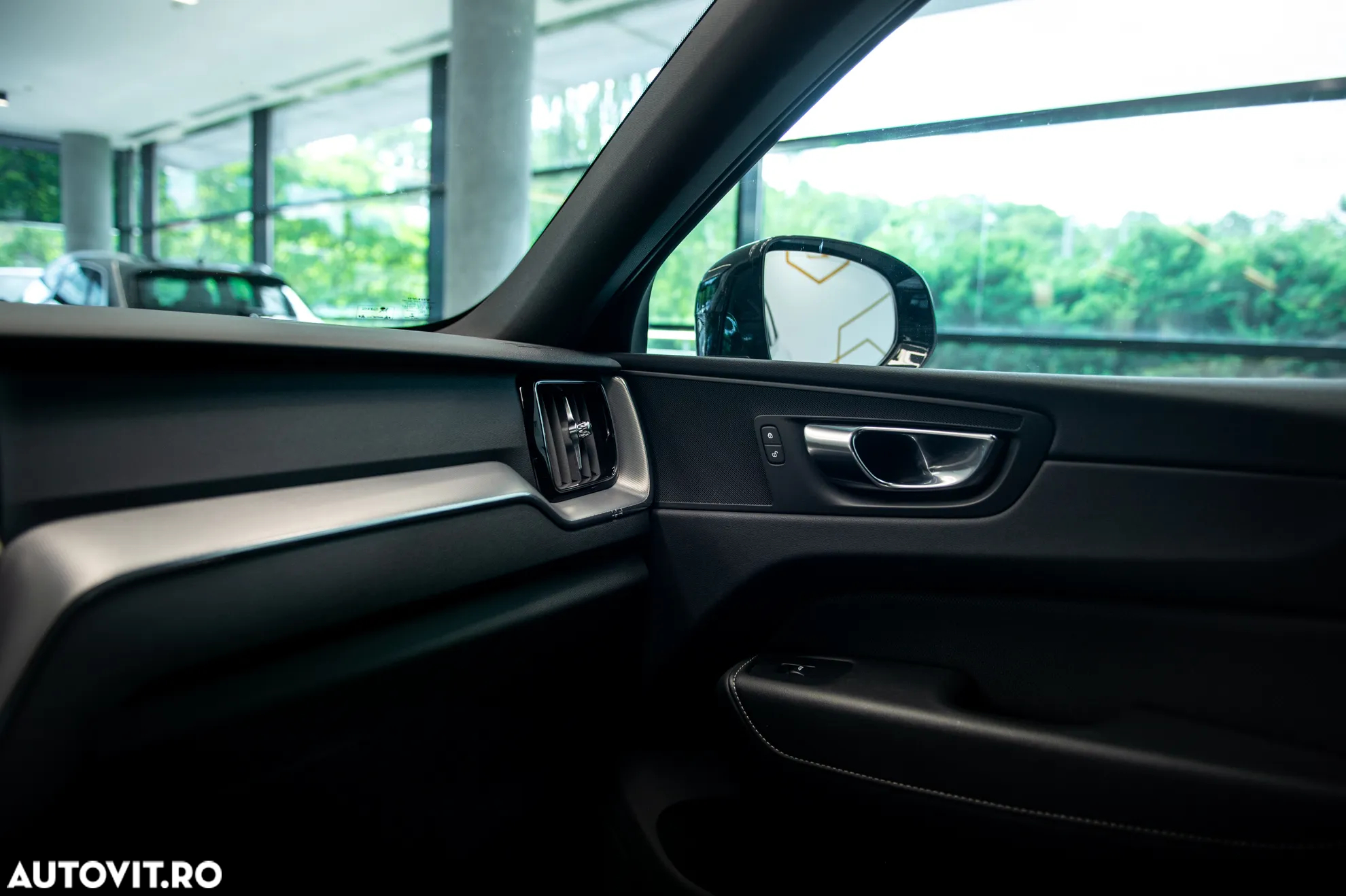 Volvo XC 60 B4 D Geartronic RDesign - 25