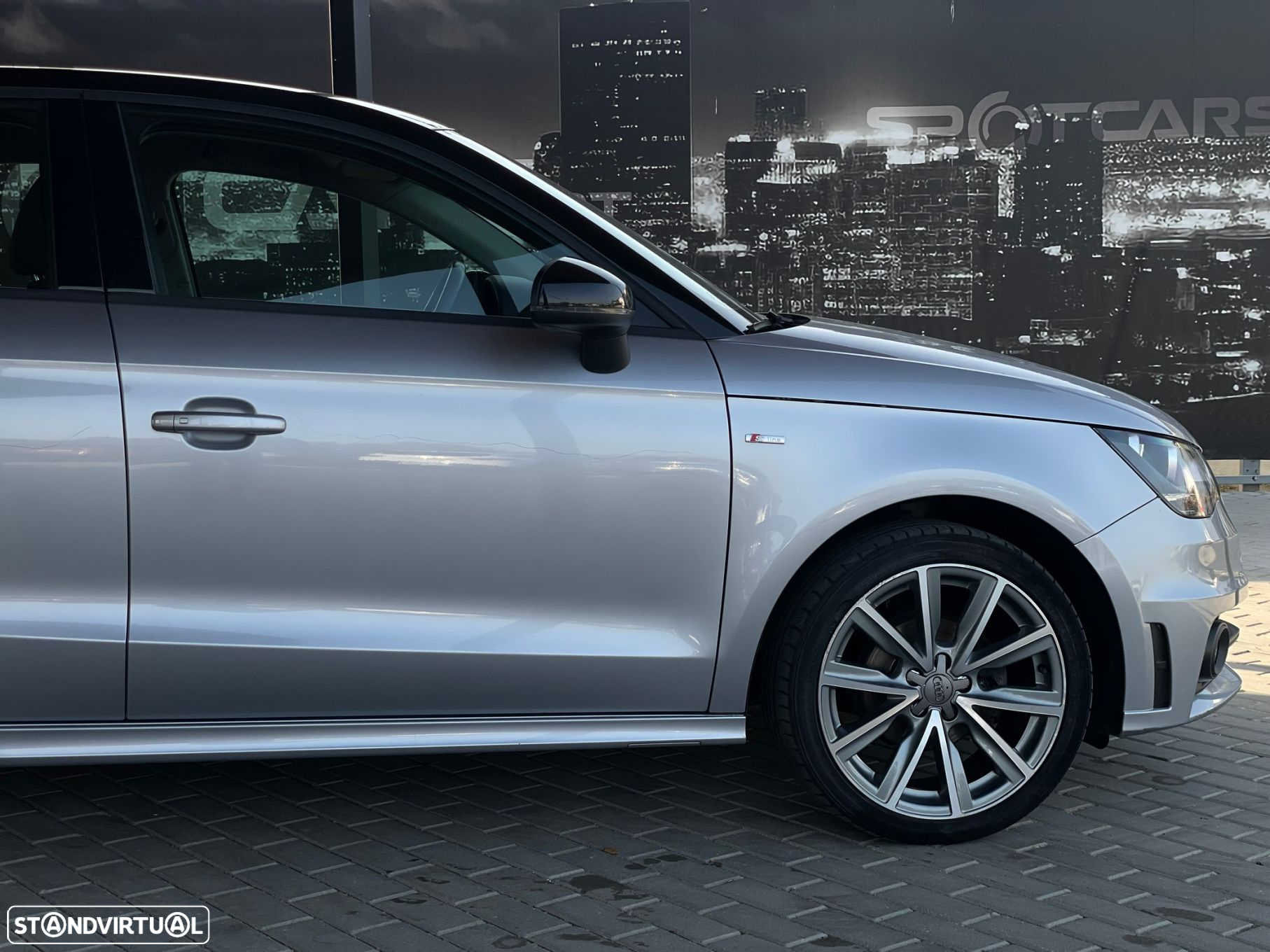Audi A1 Sportback 1.6 TDI S-line - 9
