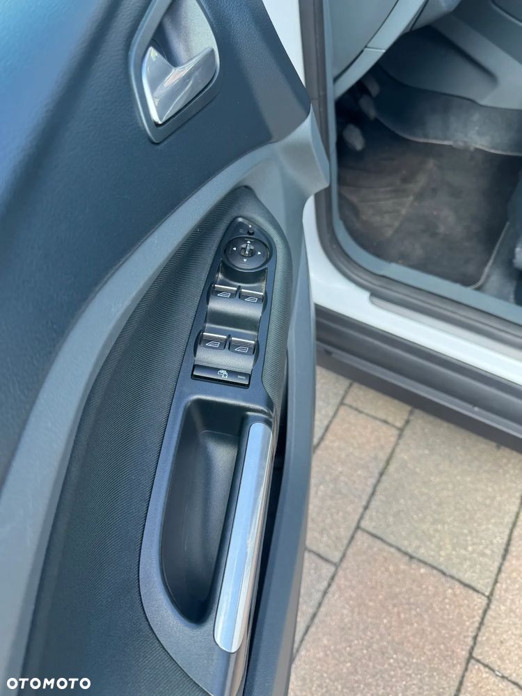 Ford C-MAX 2.0 TDCi Champions Edition - 14