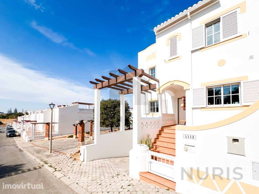 Moradia T3 com piscina para venda em Lagos - Grande imagem: 2/60