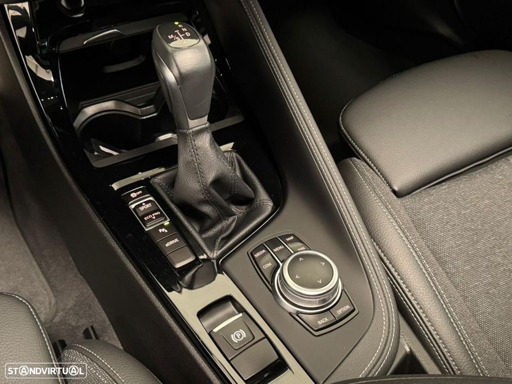 BMW X2 25 e xDrive Pack M - 31