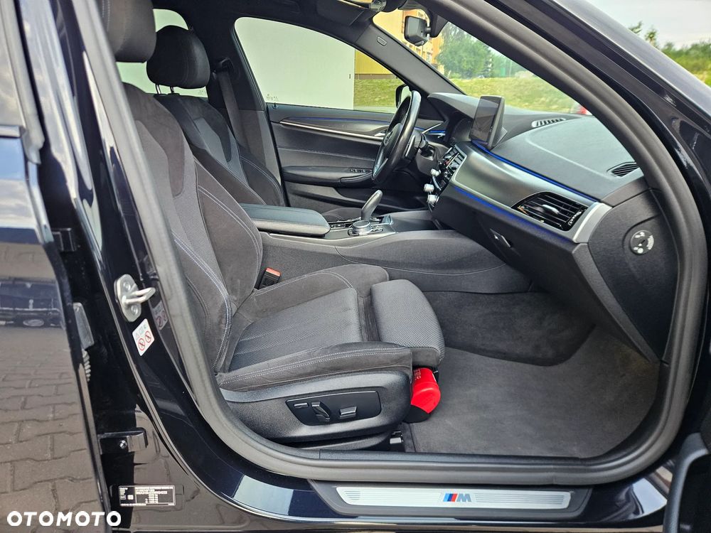 BMW Seria 5 520d MHEV M Sport sport - 20