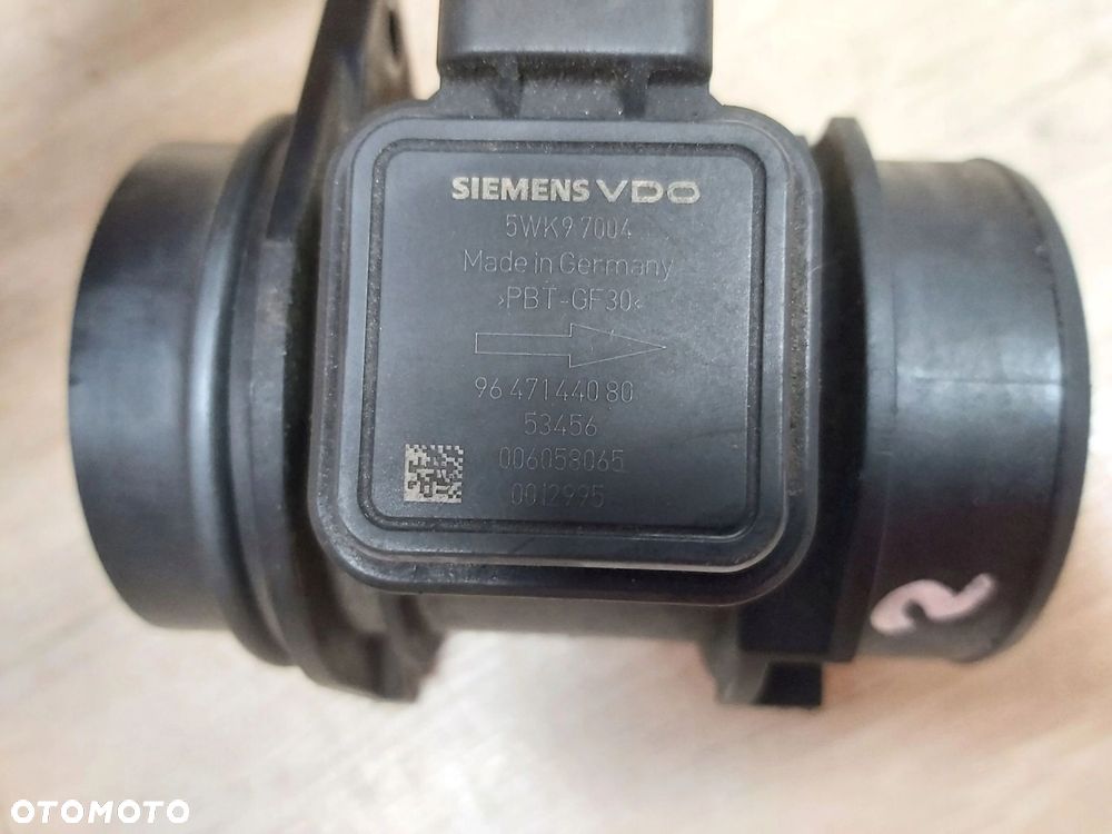 MAZDA 2 II DE przepływomierz 9647144080 Ford Fiesta Citroen 1,4 - 2