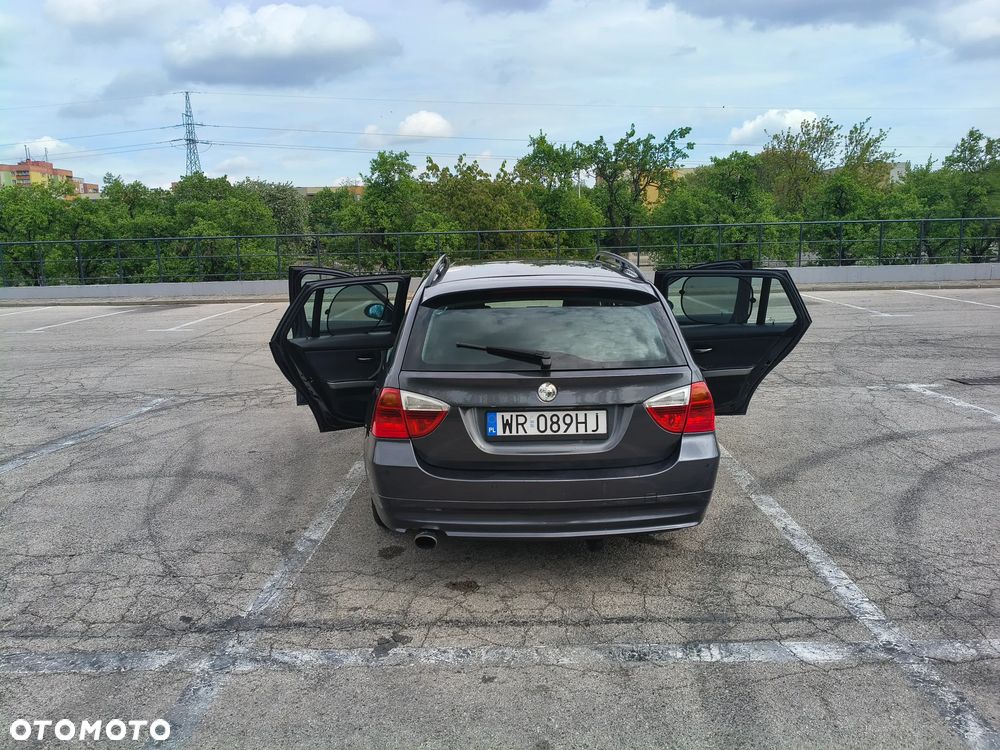 BMW Seria 3 - 14