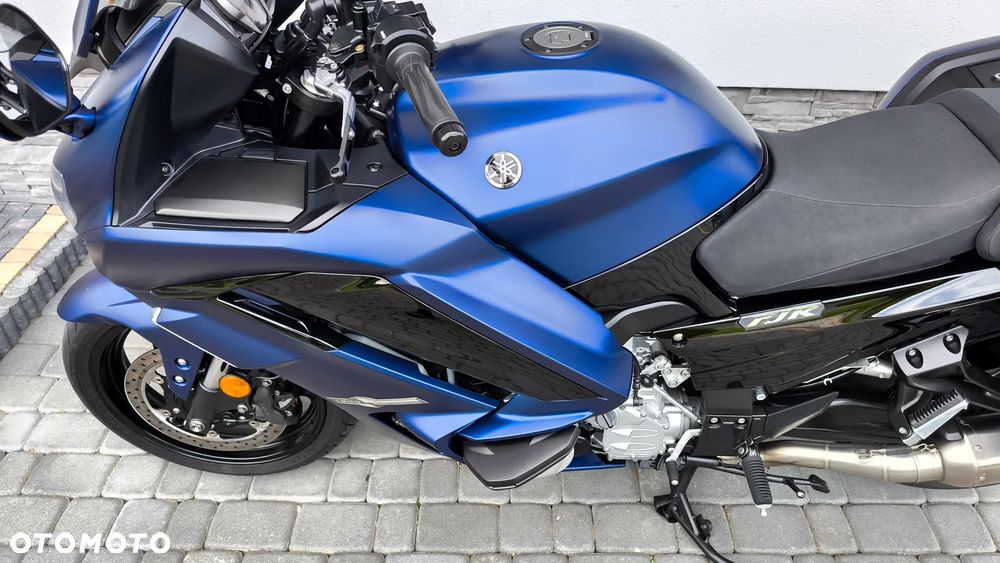 Yamaha FJR - 25