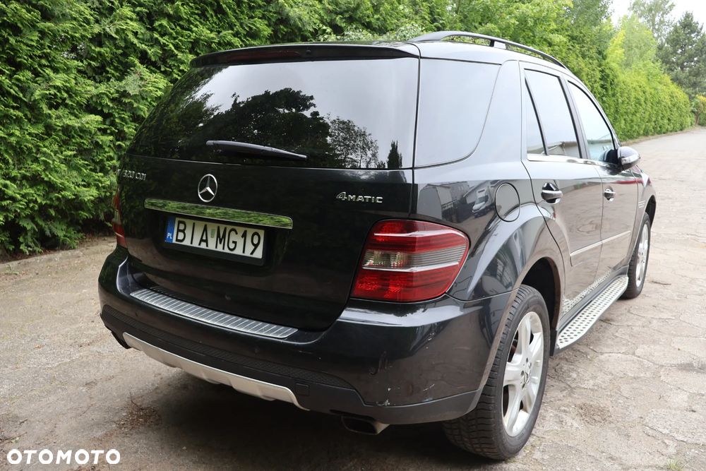 Mercedes-Benz ML - 4