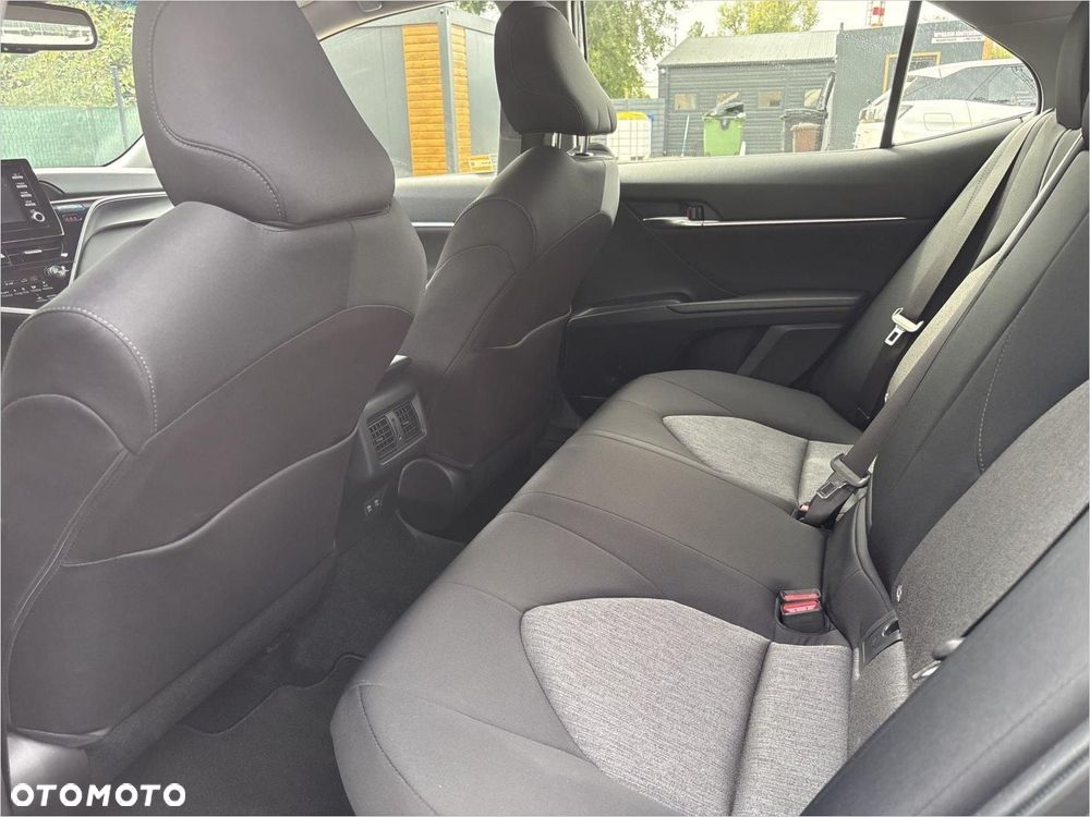 Toyota Camry 2.5 Hybrid Comfort CVT - 15