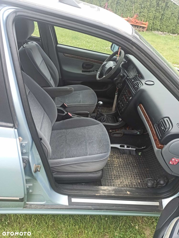Peugeot 406 - 5