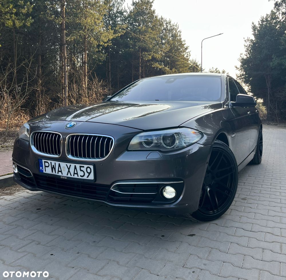 BMW Seria 5 ver-520d-xdrive-luxury-line - 3
