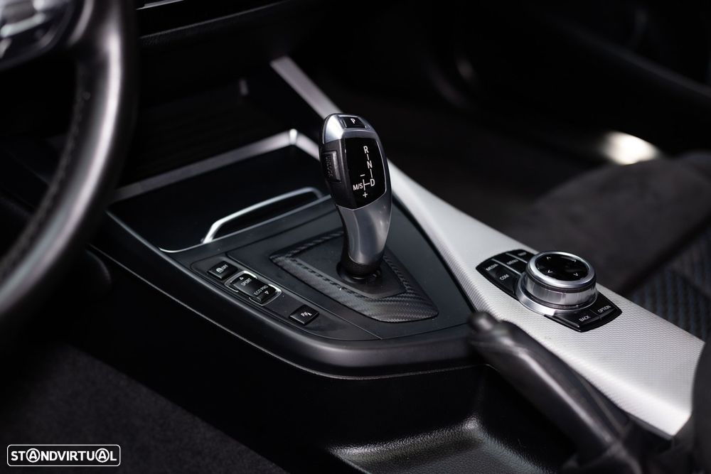 BMW 120 d Pack M Auto - 37