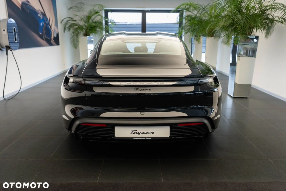 Porsche Taycan 105kWh Black Edition - 5