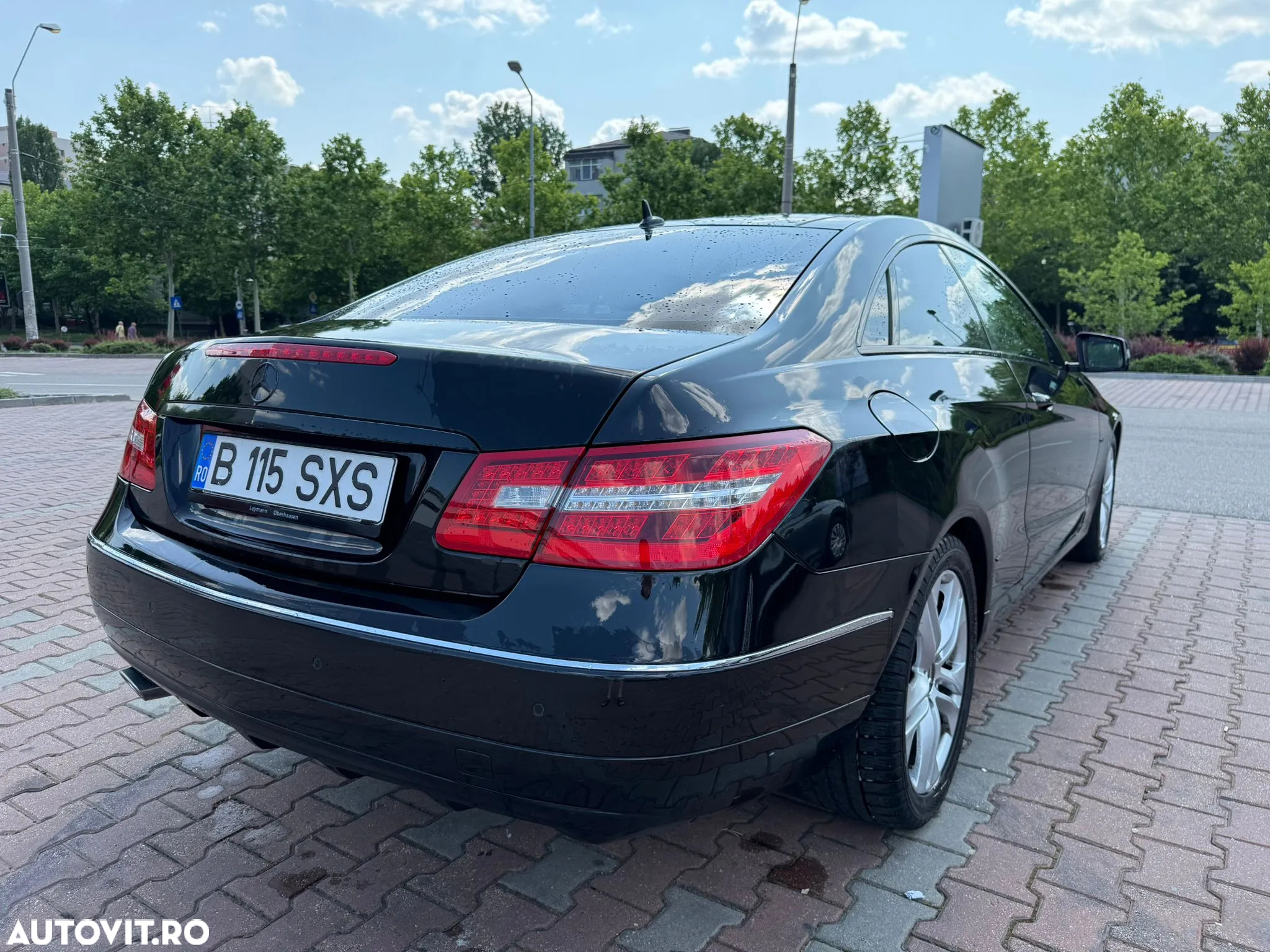 Mercedes-Benz E - 4