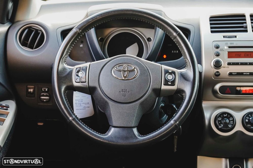 Toyota Urban Cruiser 1.4 D-4D - 8