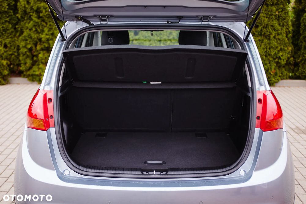 Kia Venga 1.6 XL - 31