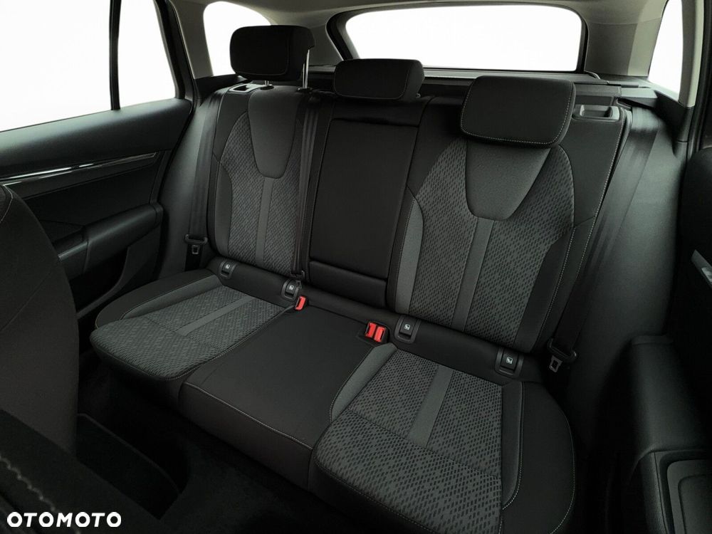 Skoda Octavia 1.5 TSI ACT Style - 16