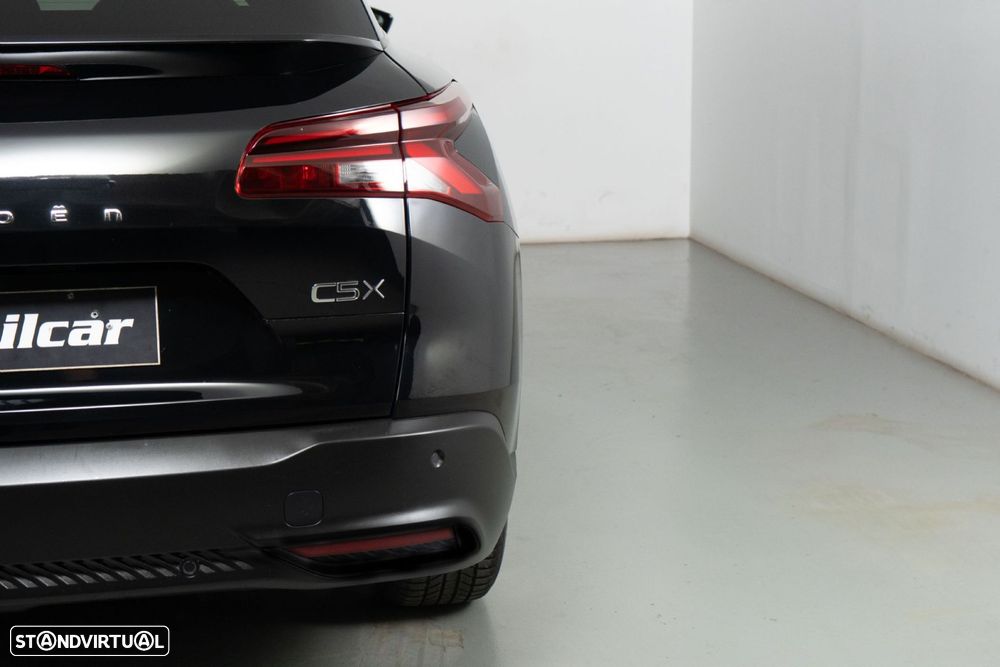 Citroën C5 X 1.6 Hybrid Plus e-EAT8 - 16