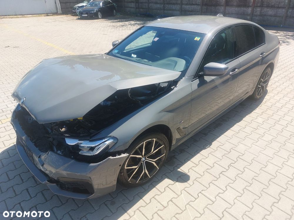 BMW Seria 5 520d xDrive MHEV M Sport sport - 14