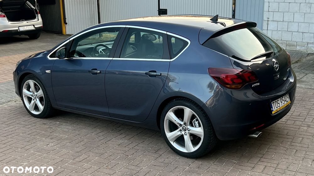 Opel Astra IV 1.6 T Sport - 14