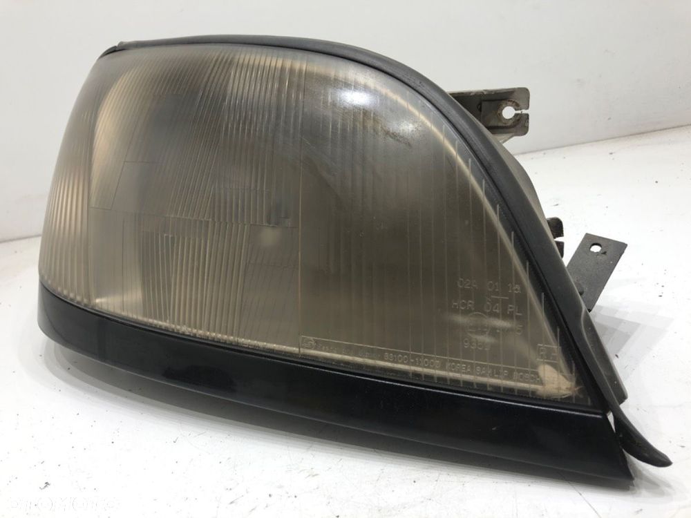 REFLEKTOR PRAWY PRZÓD  SSANGYONG CHAIRMAN (HT_) 1997 - 2022 3.2 165 kW [225 KM] benzyna 2011 - 2022 - 2