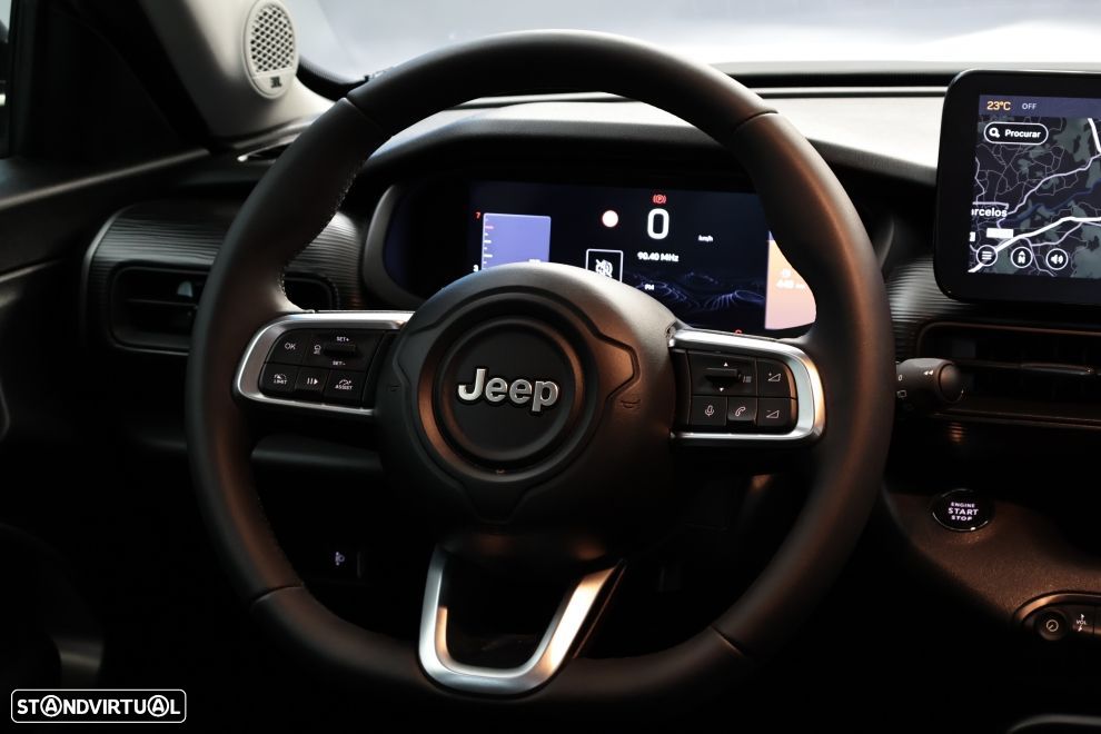 Jeep Avenger 1.2 GSE T3 Altitude - 18