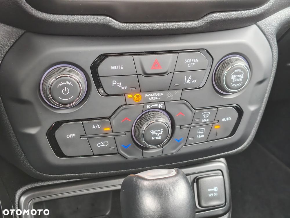 Jeep Renegade 1.5 T4 mHEV Limited FWD S&S DCT - 13