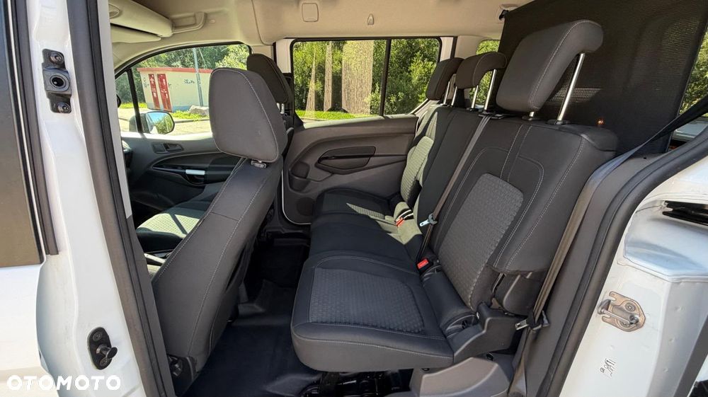 Ford Transit Connect - 20