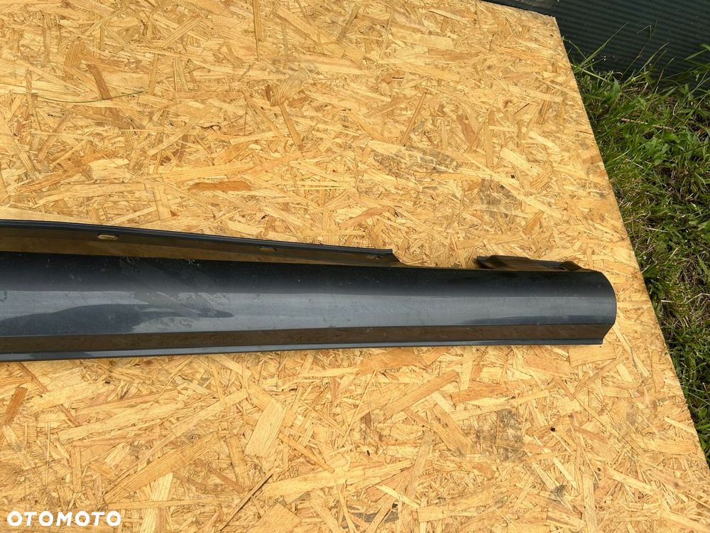 LISTWA NAKŁADKA PROGOWA LEWA AMG 197 MERCEDES W204 A2046981354 - 13