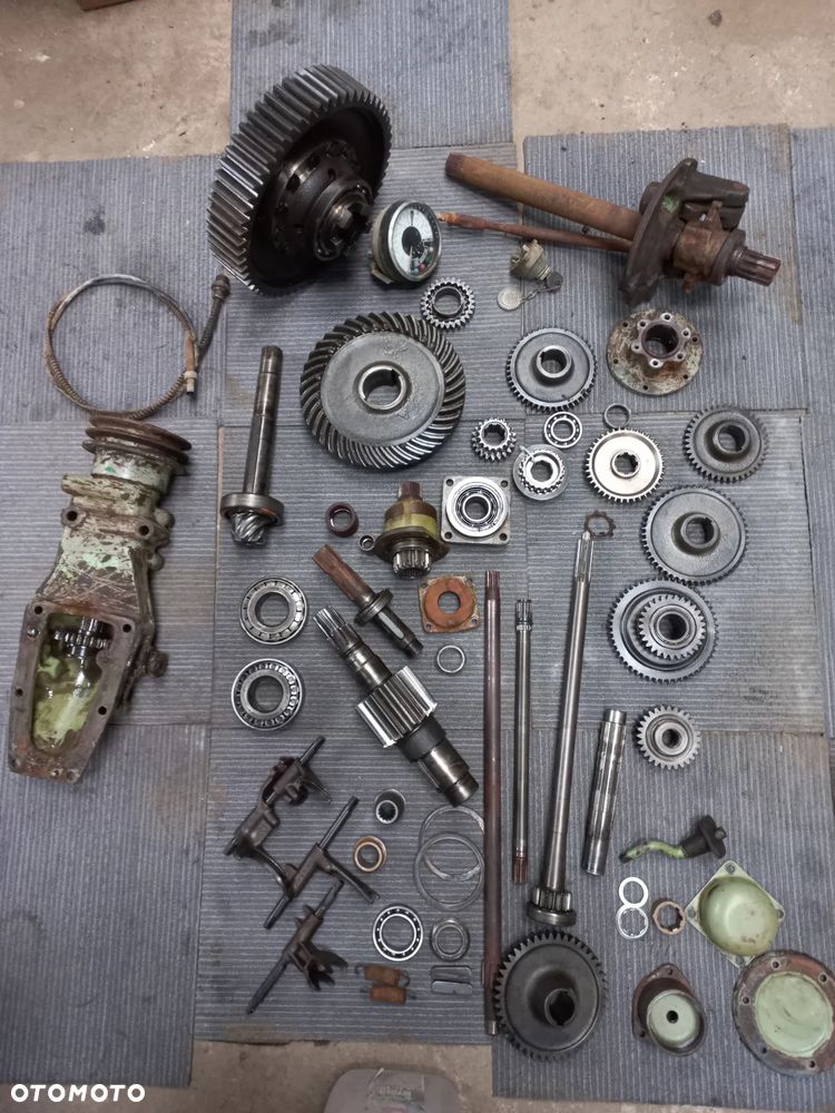 DEUTZ FAHR D300640064506500680067506800690062506100006częściF3L912F6L912Silnikskrzynia. - 5