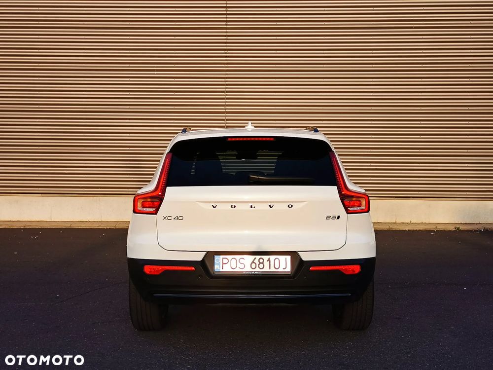 Volvo XC 40 B5 AWD Ultimate Dark - 10