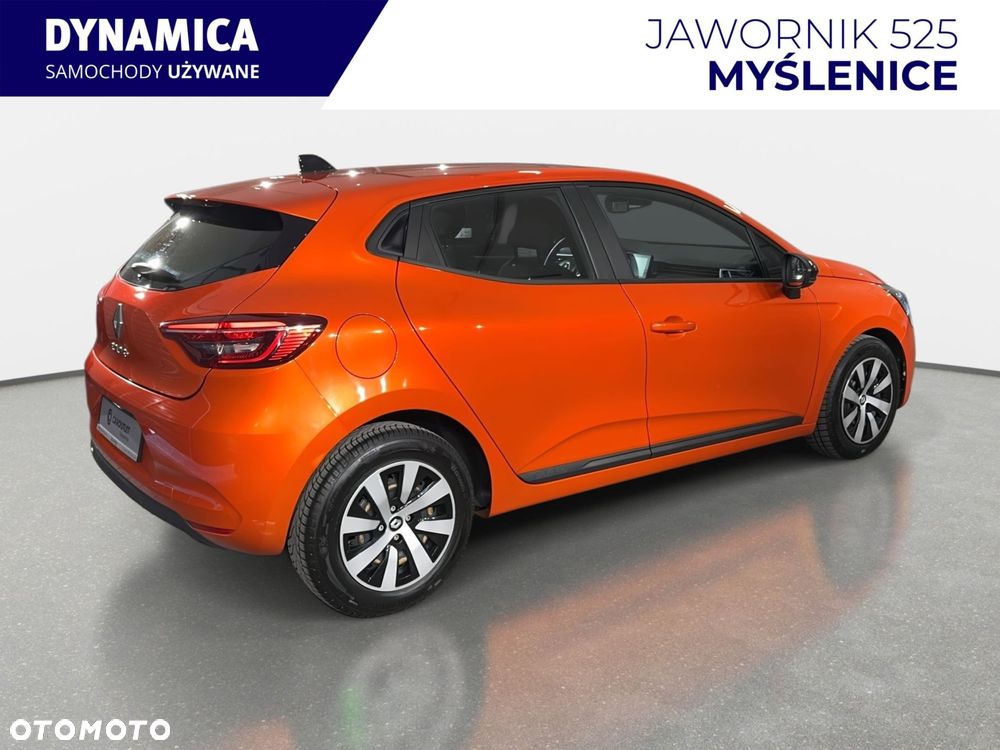 Renault Clio - 8