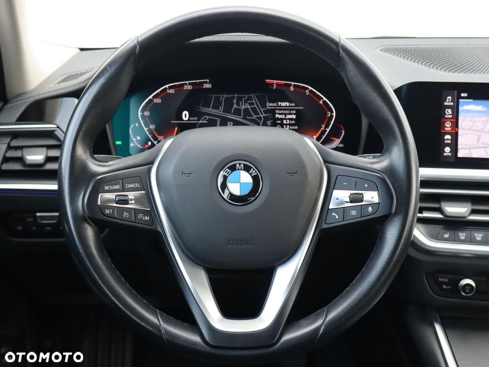 BMW Seria 3 - 10