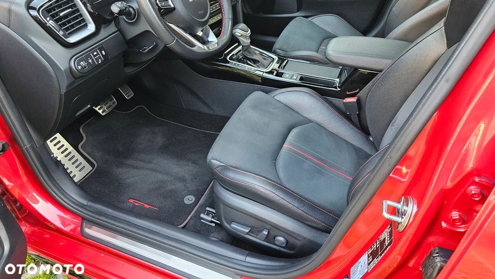 Kia Ceed - 19