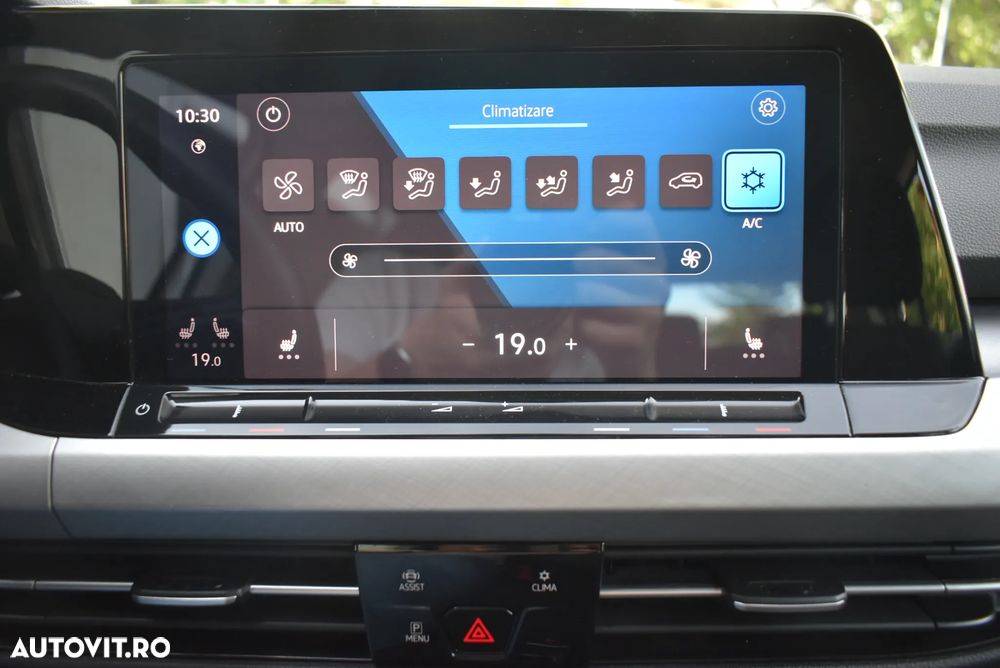 Volkswagen Golf 1.5 eTSI ACT DSG MHEV Life - 18