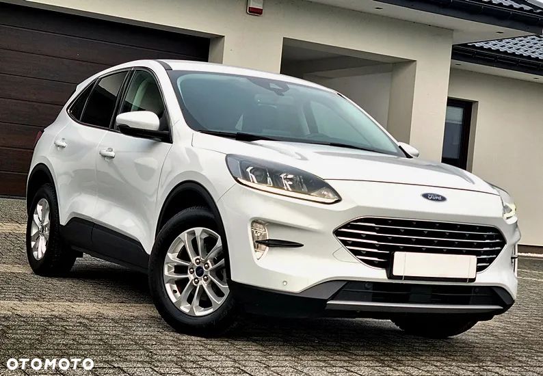 Ford Kuga 1.5 EcoBoost FWD Titanium - 4