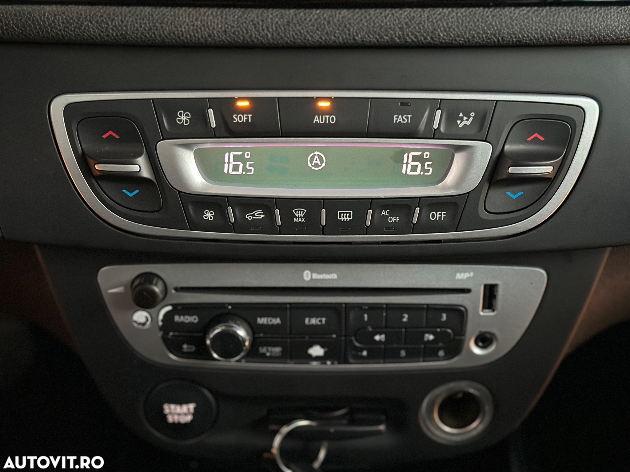 Renault Megane - 23