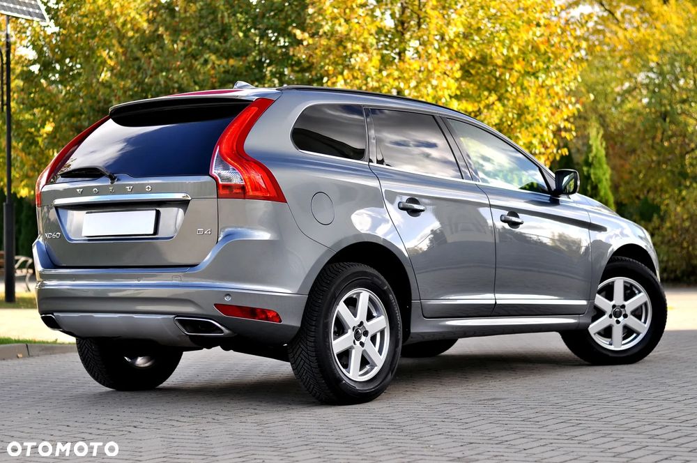 Volvo XC 60 D4 Geartronic Summum - 12