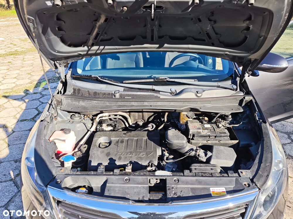 Kia Sportage 1.7 CRDI 2WD Spirit - 14