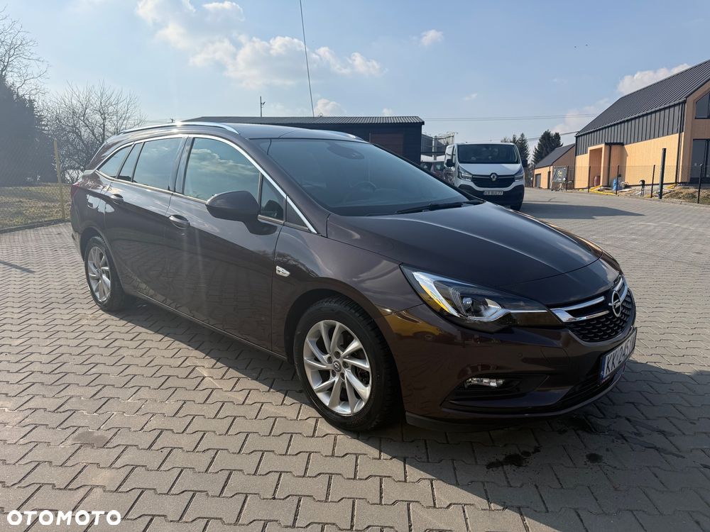 Opel Astra 1.4 Turbo Innovation - 1