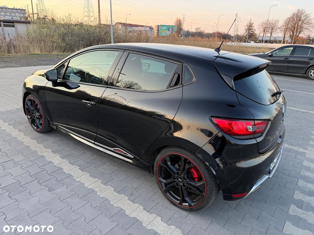 Renault Clio TCe 220 EDC R.S Trophy - 3