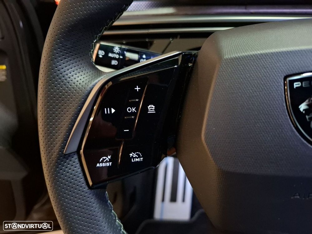 Peugeot E-3008 73 kWh GT - 18