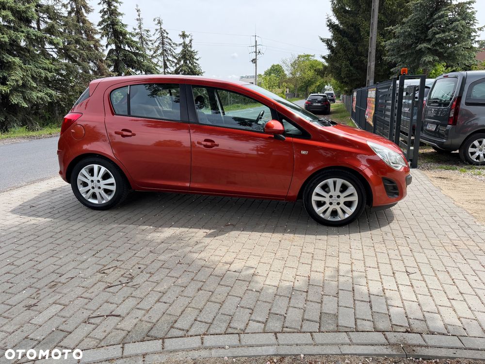 Opel Corsa 1.2 16V Enjoy - 5