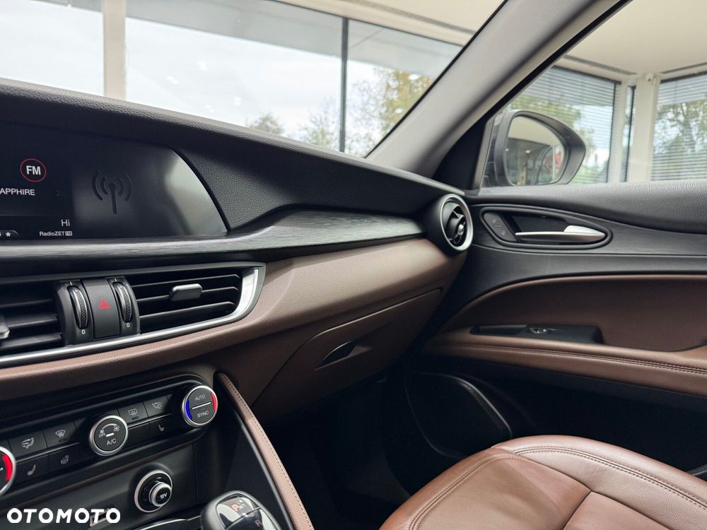 Alfa Romeo Stelvio 2.0 Turbo Super Q4 - 26