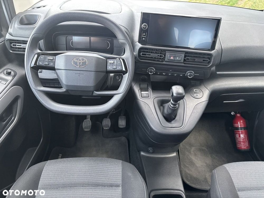 Toyota Proace City Verso 1.5 D-4D Business - 3