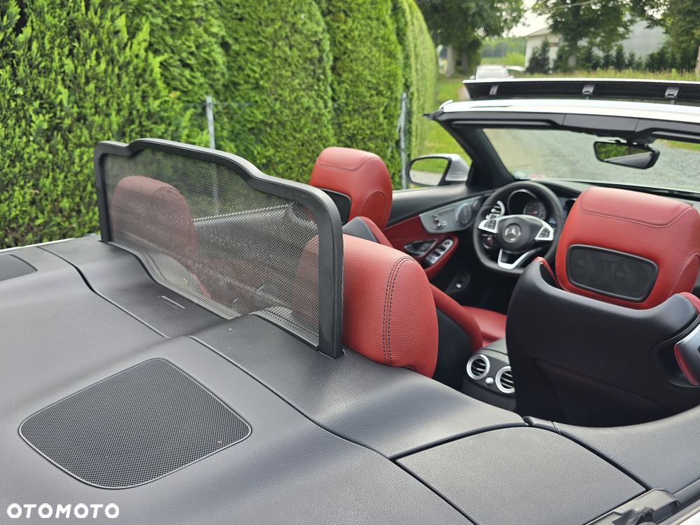 Mercedes-Benz Klasa C 300 9G-TRONIC - 22